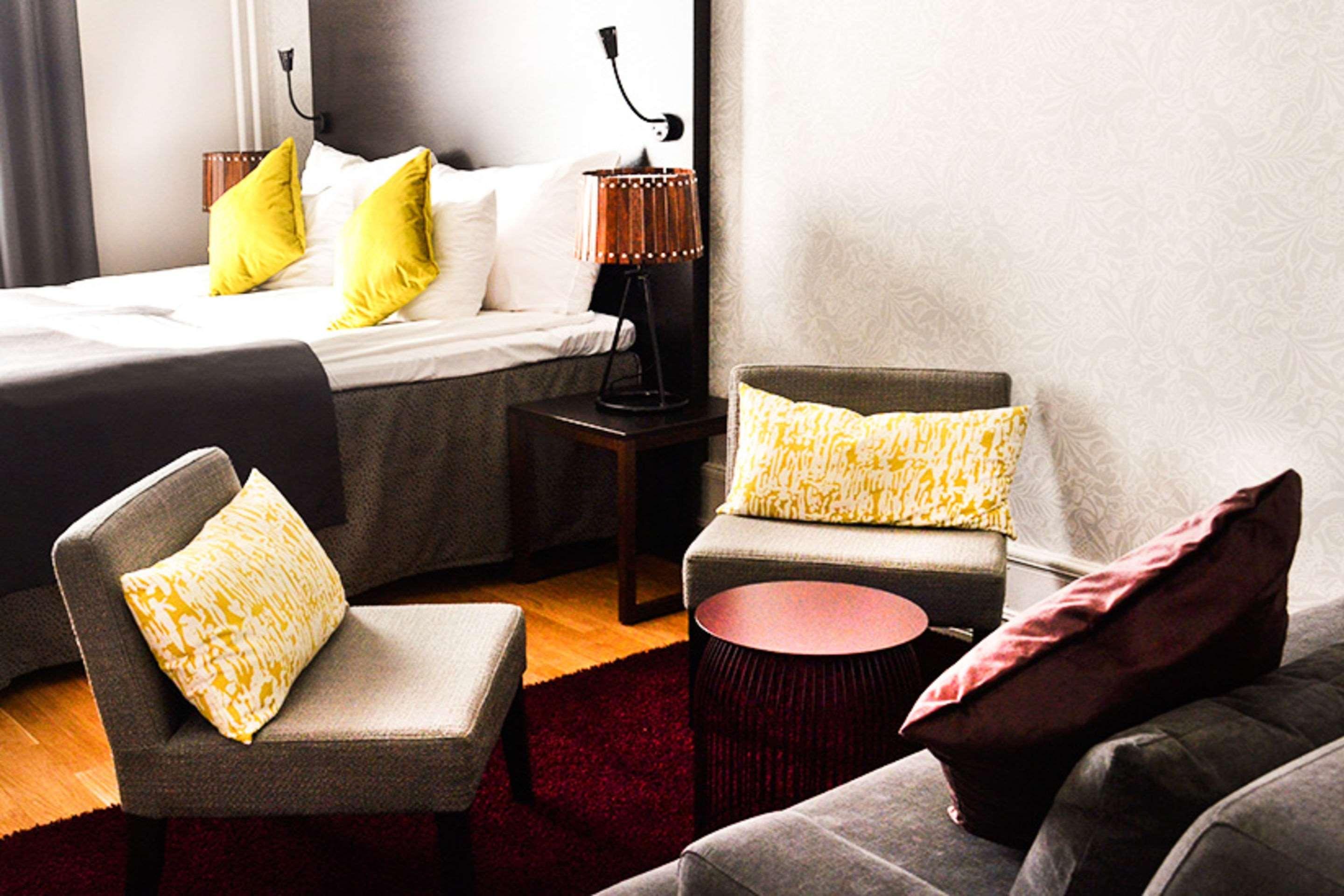 Hotel Plaza 4*