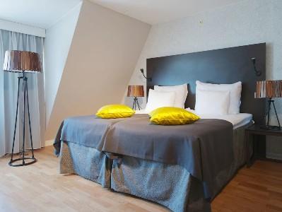 Hotel Plaza 4*