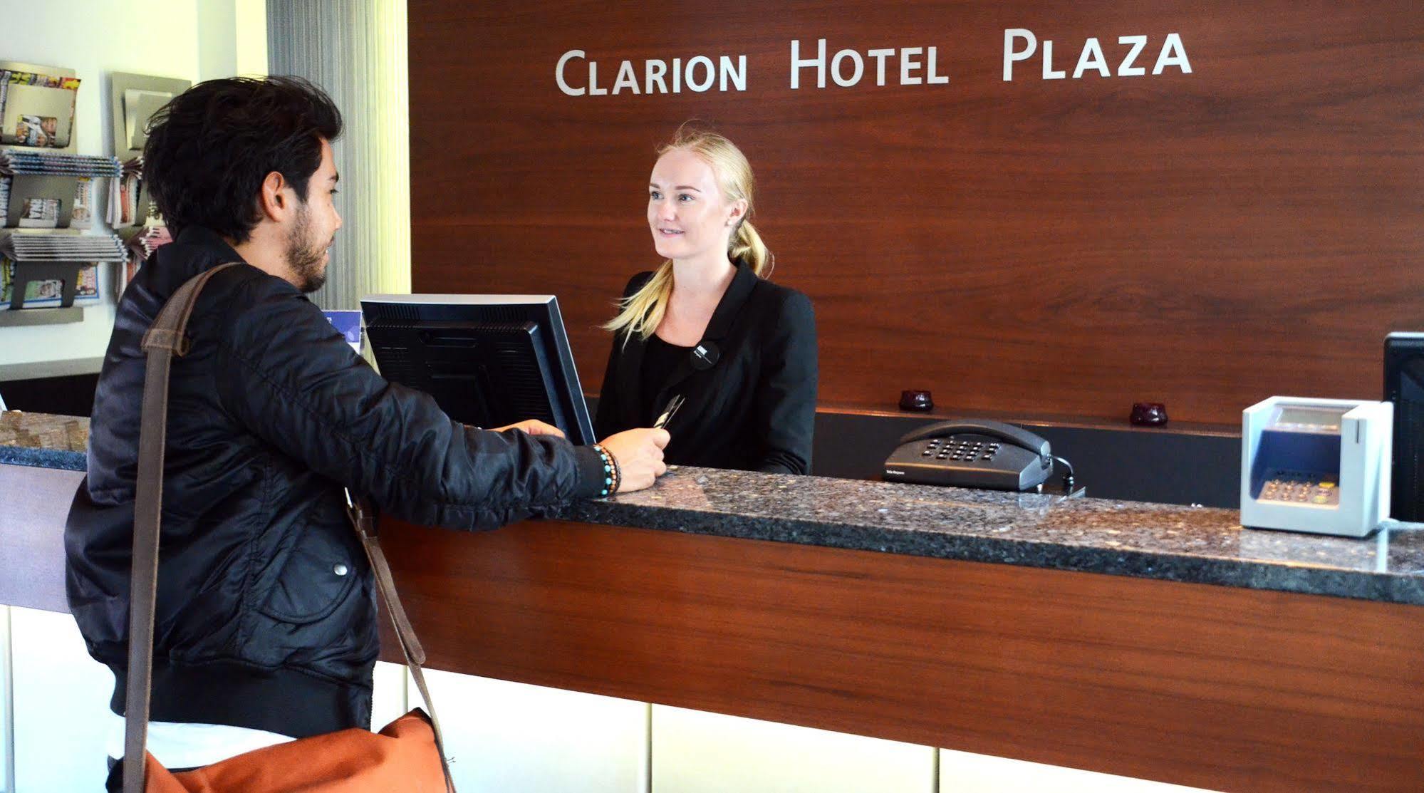 Hotel Plaza 4*